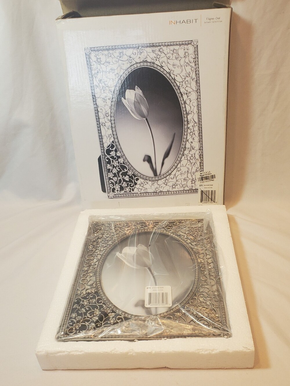 Inhabit Vtg 2006 Silver Pewter Ornate Filigree Freestanding Picture Frame Macys